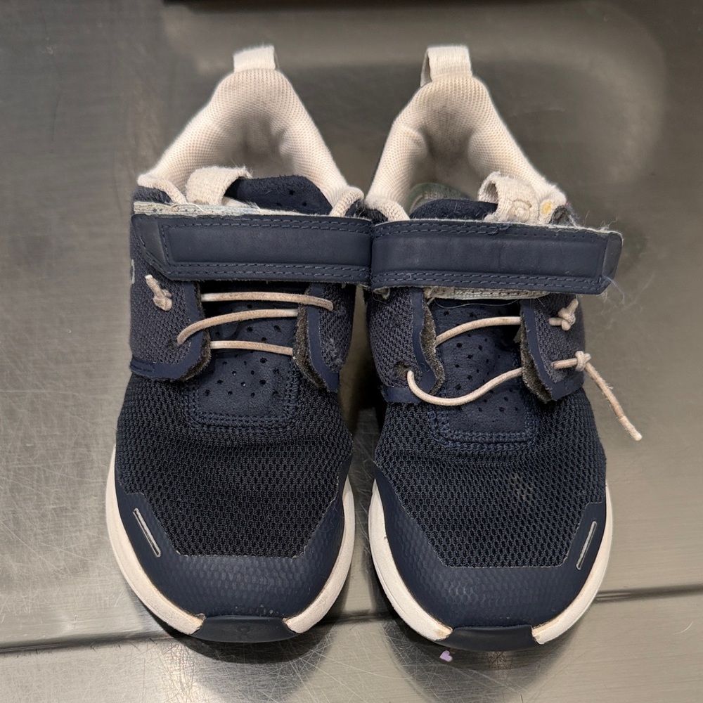 On Running Kids Navy and White Sneakers